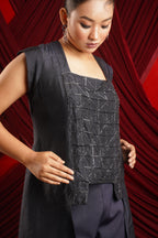 Navy blue geomtric hi-low set